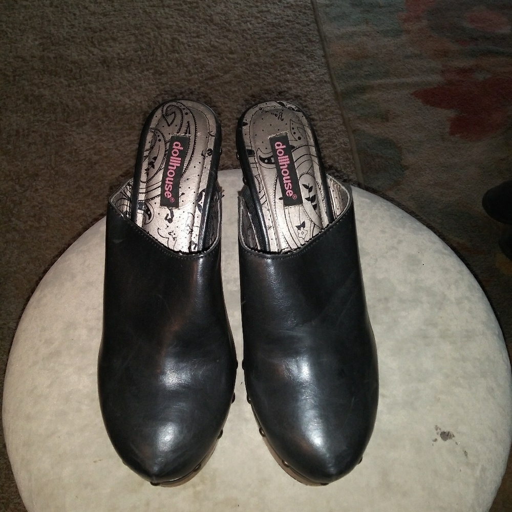 Dollhouse Clogs - 4.5